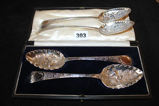 2 pairs silver berry spoons